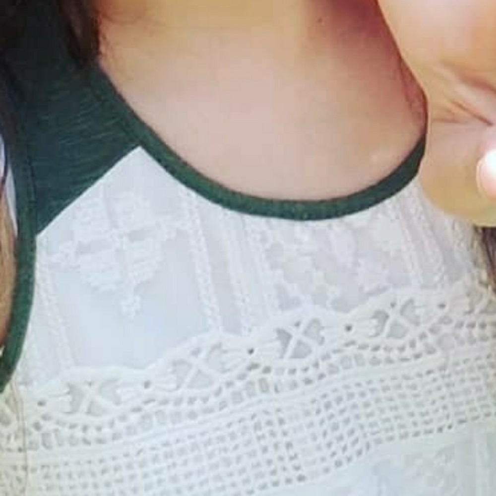 Tank top - Picture 2 of 3